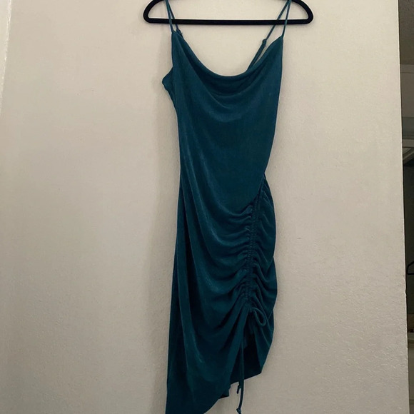 Inspired Hearts Dresses & Skirts - NWOT Inspired Hearts Emerald Green Bodycon Mini Dress